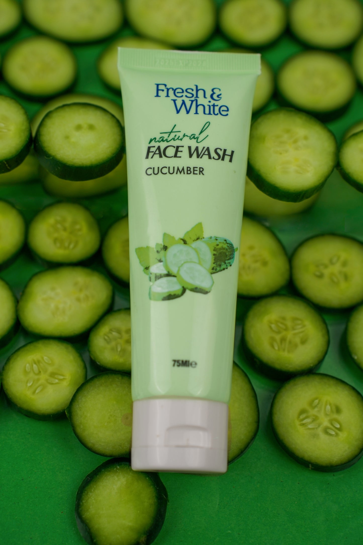 Fresh & White Face Wash – Cucumber Fresh